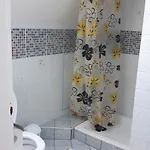 Tiszai Vandor Apartmanhaz *