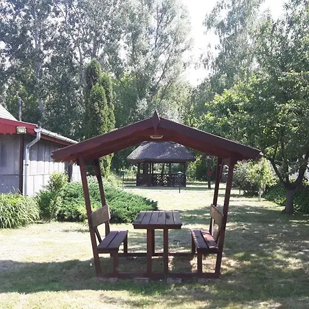 Tiszai Vandor Apartmanhaz *