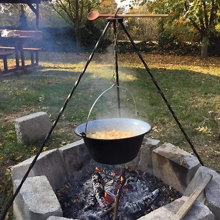 Tiszai Vándor Appartamento *