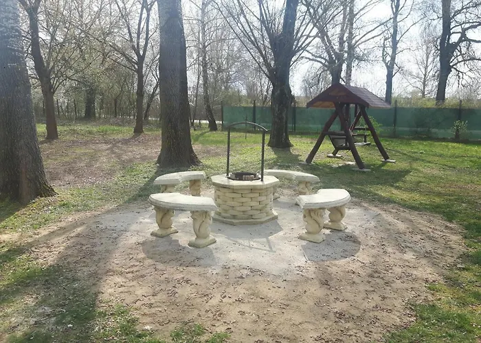 Tiszai Vandor Apartmanhaz
