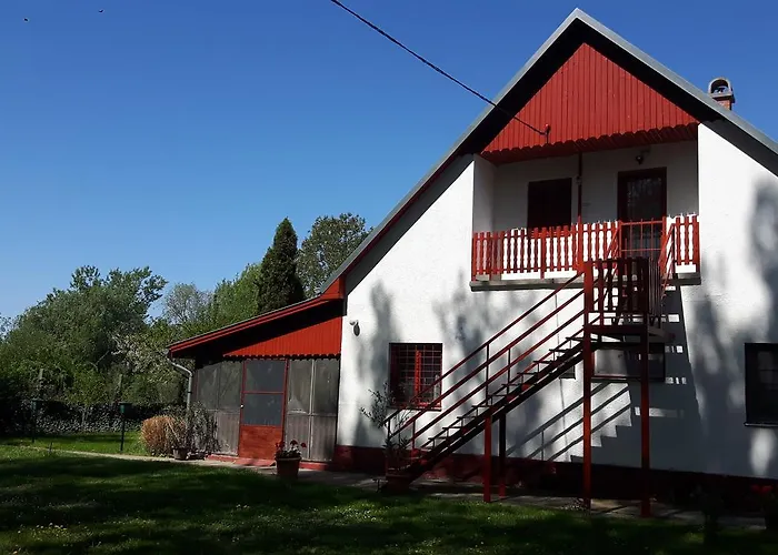 Tiszai Vandor Apartmanhaz Apartment